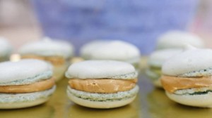 macarons-basilic-caramel-beurre-sale