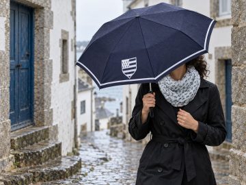 Alternative view of Parapluie pliant Ecusson drapeau breton