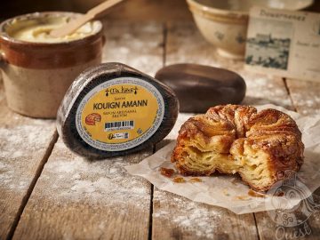 Alternative view of Galet de savon artisanal au kouign-amann