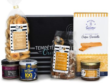 Coffret garni Bretagne gourmande (rillettes apéritives, caramels beurre  salé, confiture)