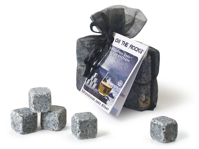 ⇒ Pierre à Whisky - Glaçons en granit bleu de Bretagne - Made in