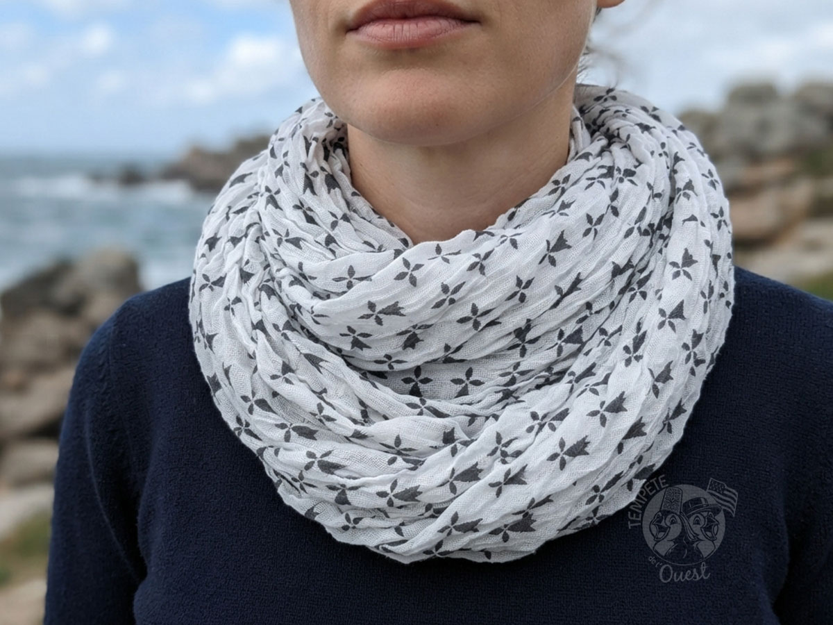 Foulard chèche hermines blanc – Image 3