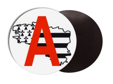 Sticker avec l'œuvre « Conduite accompagnée bretagne disque conduite  autocollant » de l'artiste Axelmn