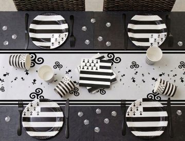 Décoration de fête et table bretonne / thème mer