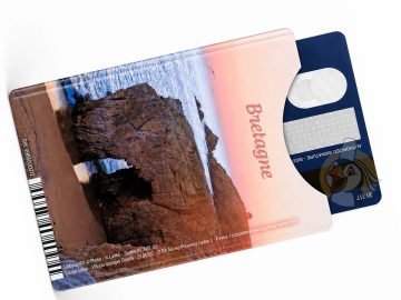 Alternative view of Etui protège carte bancaire - Côte Sauvage de Quiberon