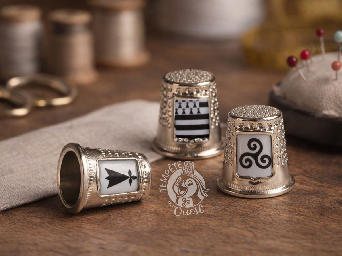 Dé à coudre breton en métal - 3 symboles bretons au choix – Image 2